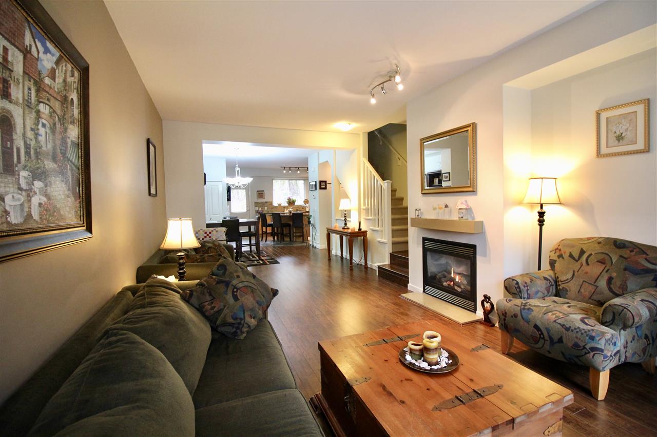 22 2200 Panorama Drive, Port Moody 2
