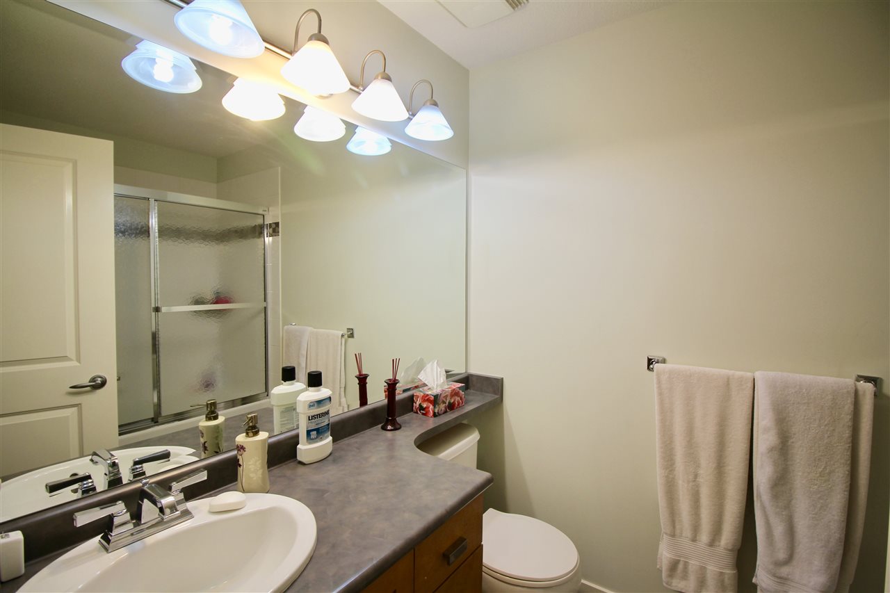22 2200 Panorama Drive, Port Moody 9