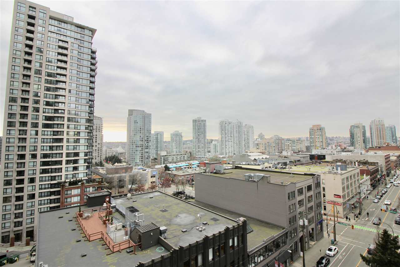 1107 939 Homer Street, Vancouver West