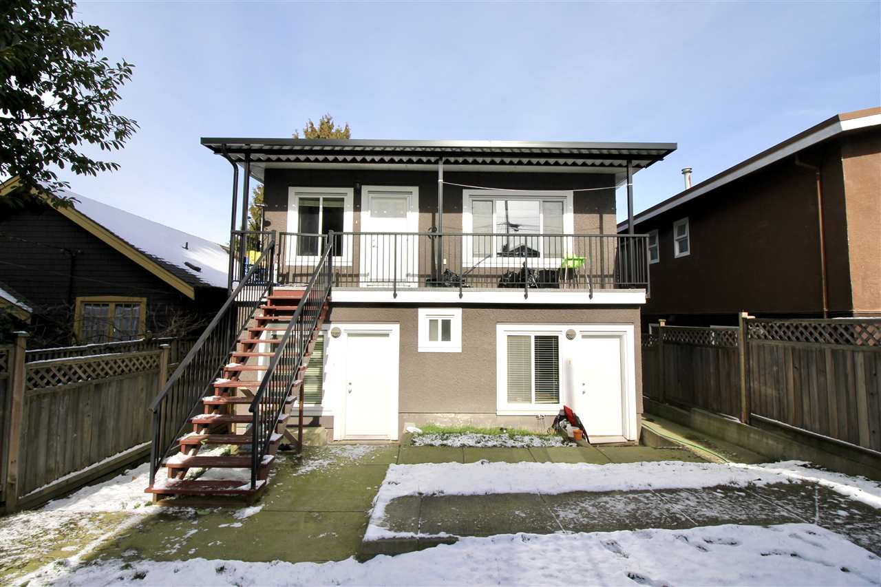 2816 E 4th Avenue, Vancouver 17