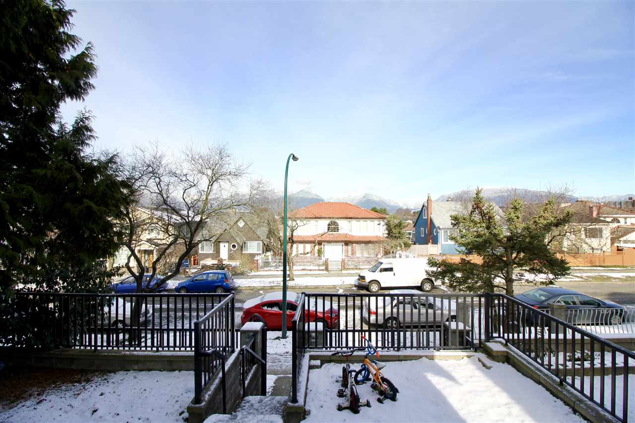 2816 E 4th Avenue, Vancouver 2