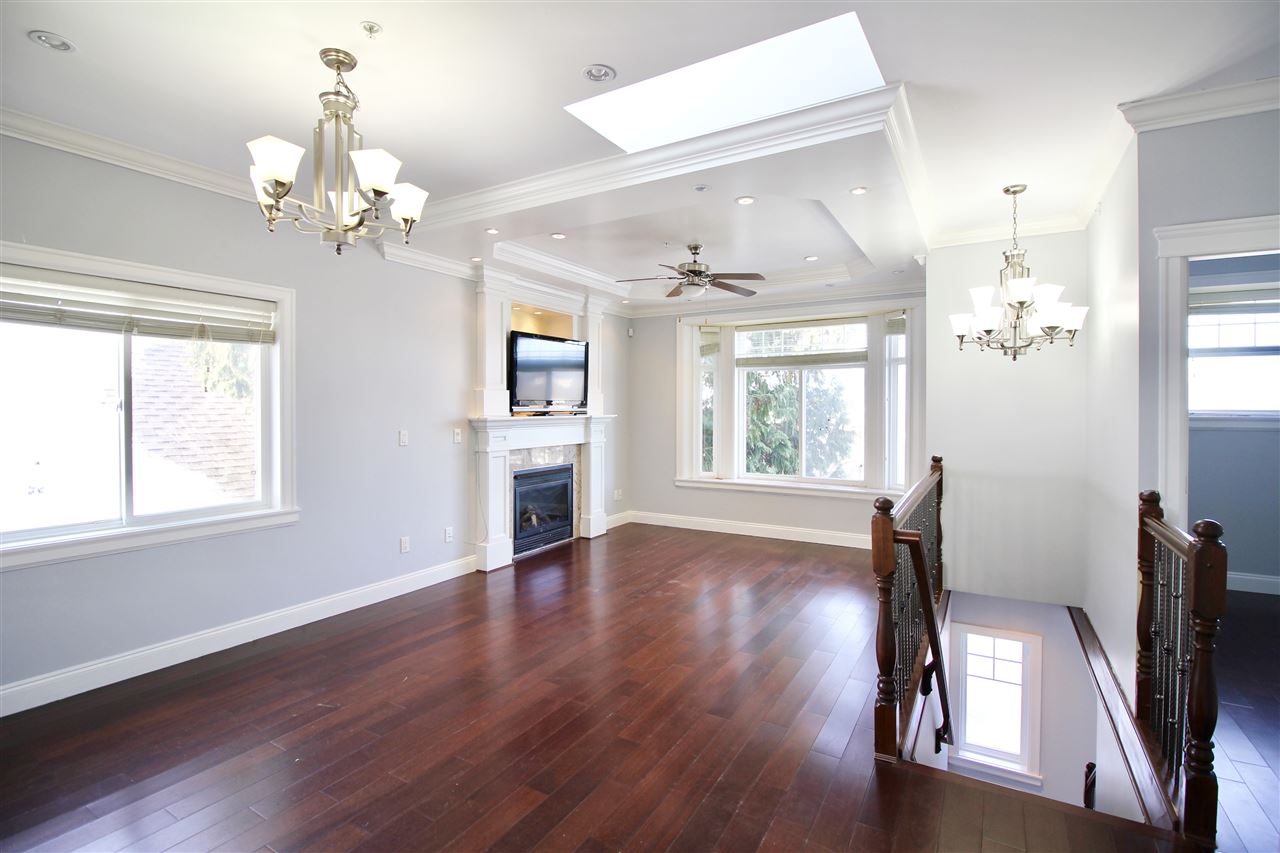 2816 E 4th Avenue, Vancouver 3