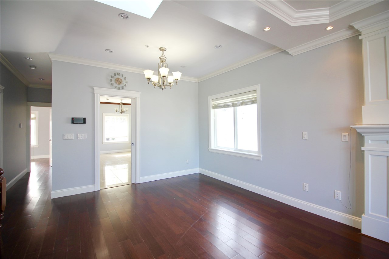 2816 E 4th Avenue, Vancouver 5