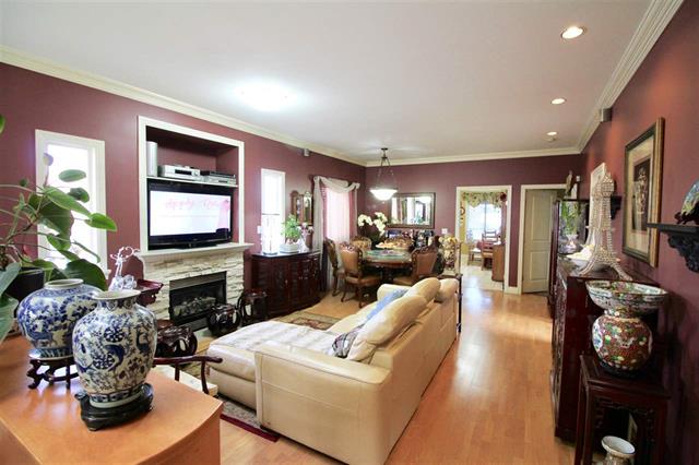 4230 Boundary Rd, Burnaby 2