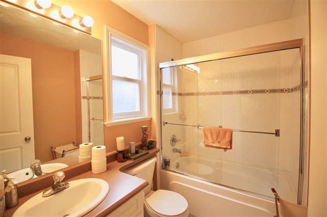 4230 Boundary Rd, Burnaby 17