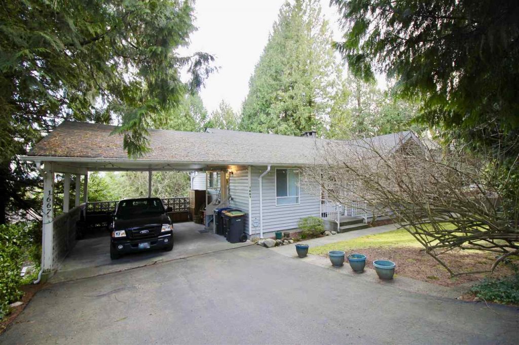 1667 Scarborough Crescent, Port Coquitlam