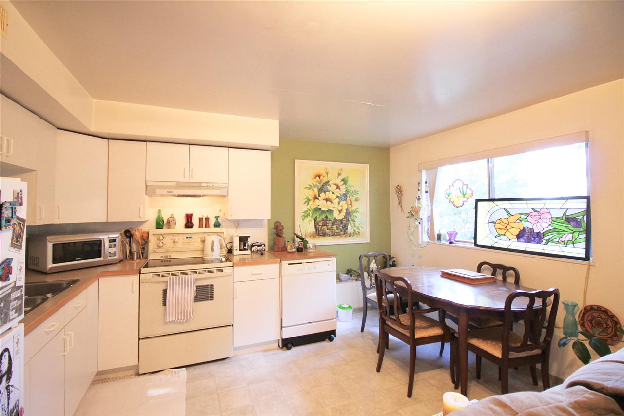 1667 Scarborough Crescent, Port Coquitlam 13