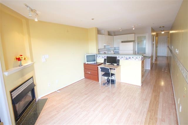 PH12 868 Kingsway Street, Vancouver 4