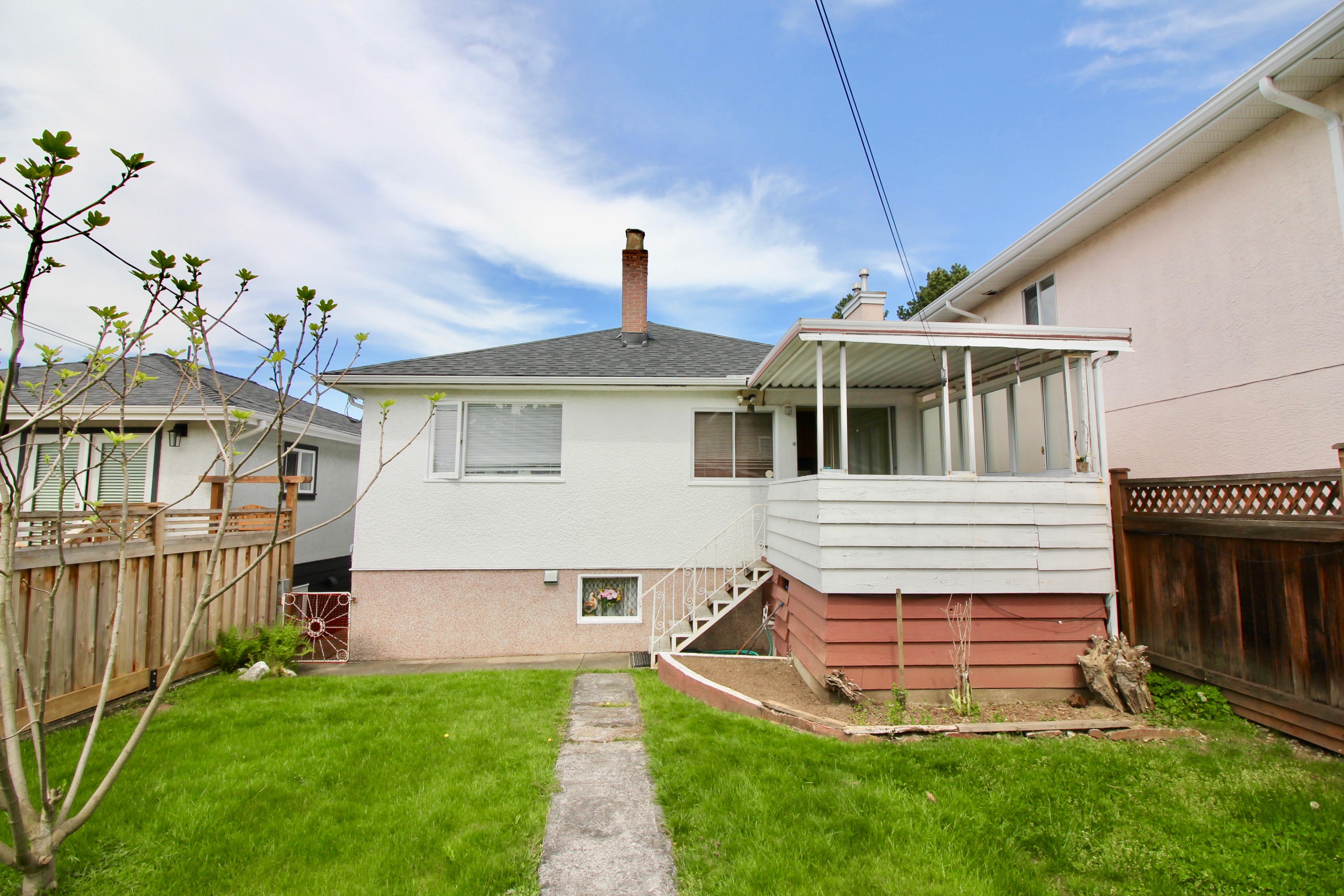 4564 Pender Street, Burnaby 21