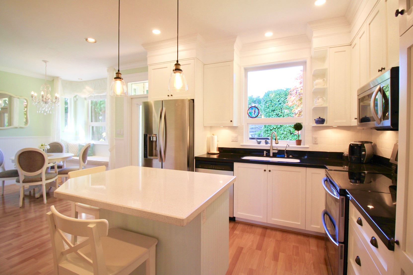 767 Edgar Avenue, Coquitlam 5