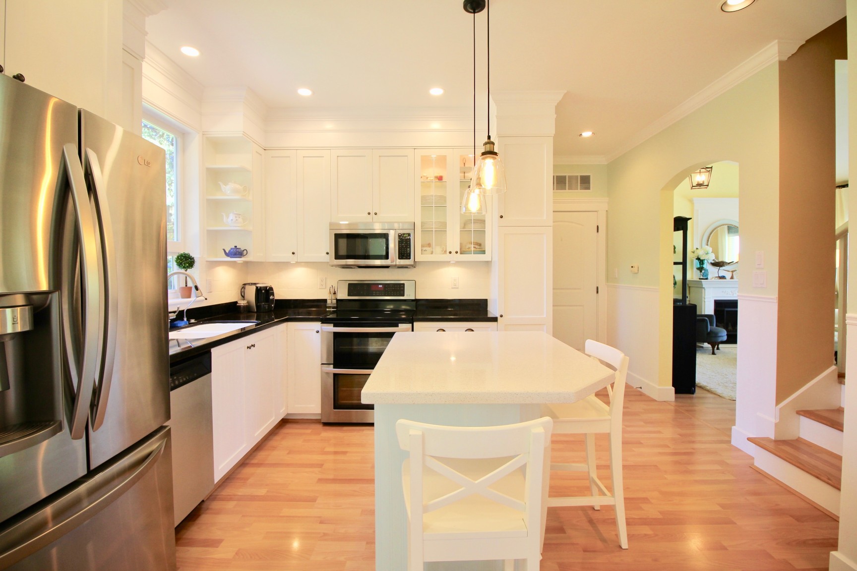 767 Edgar Avenue, Coquitlam 6