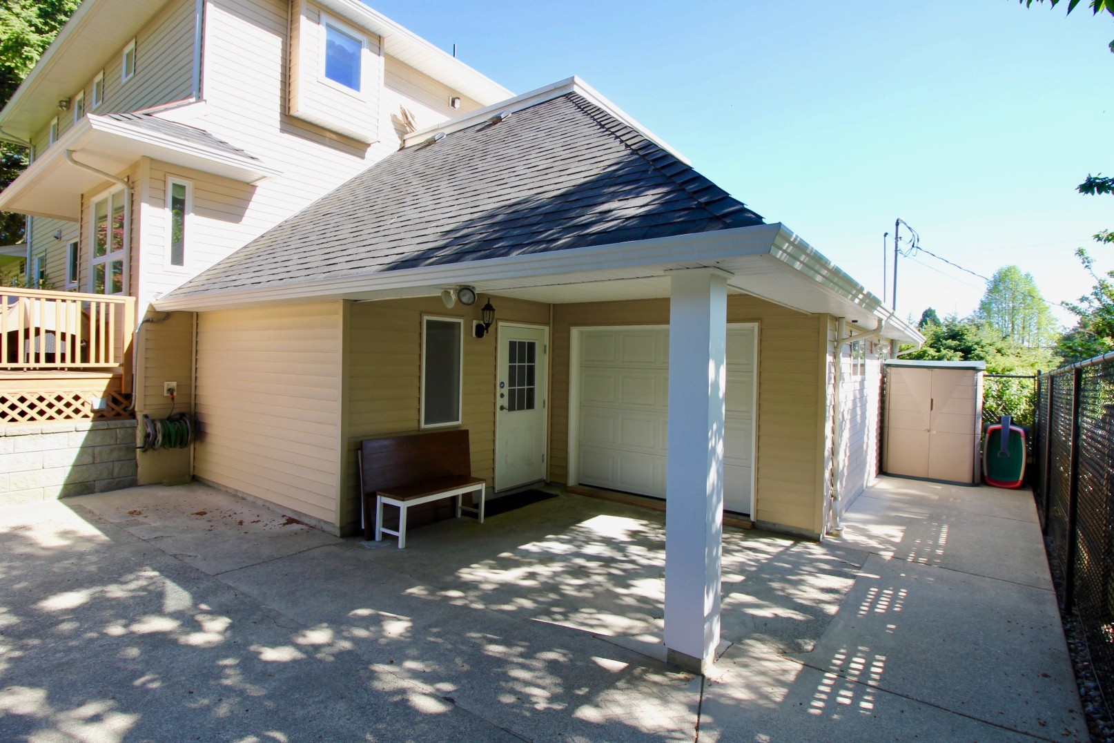 767 Edgar Avenue, Coquitlam 17