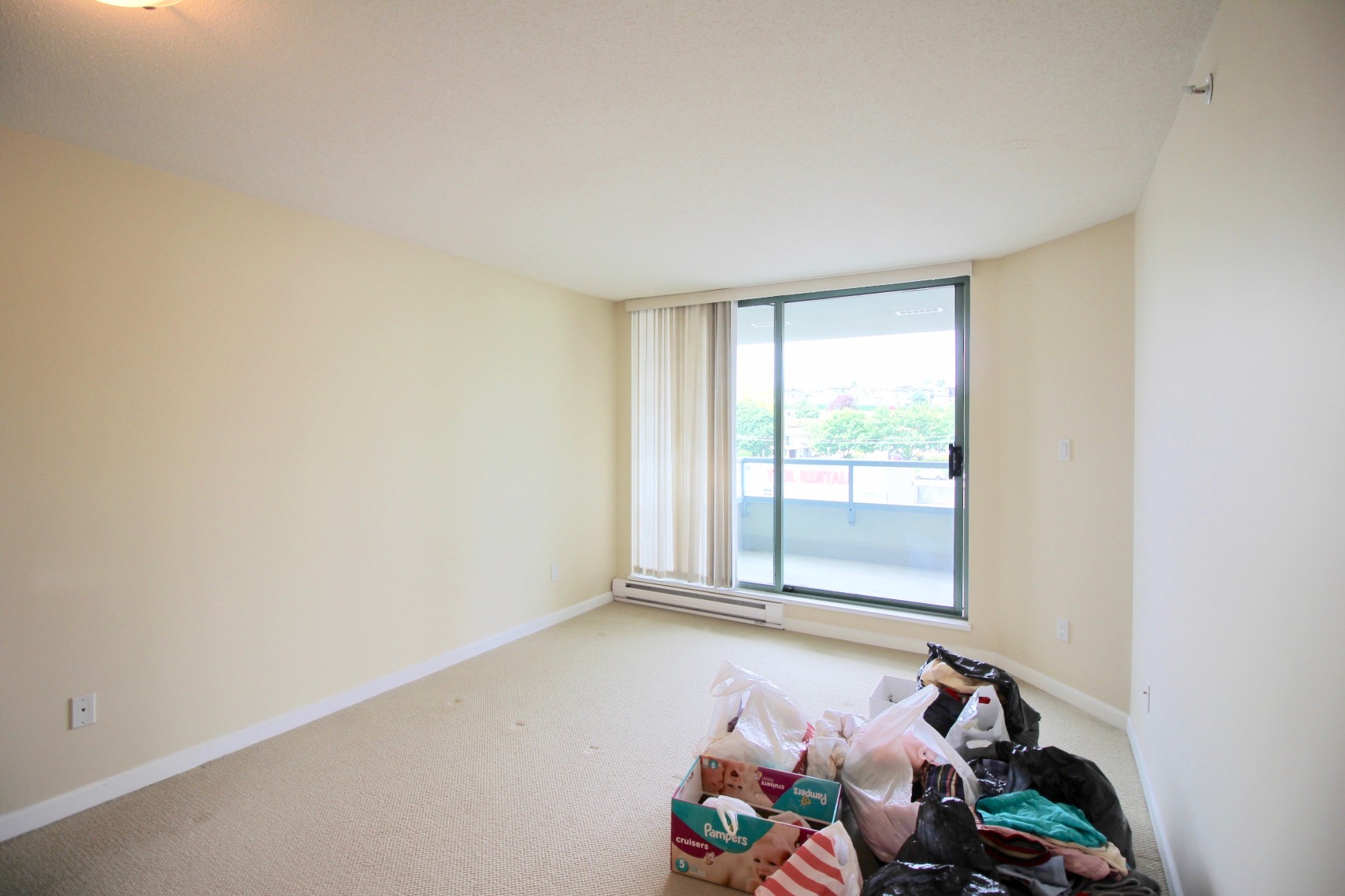 402 4388 Buchanan Street, Burnaby 2