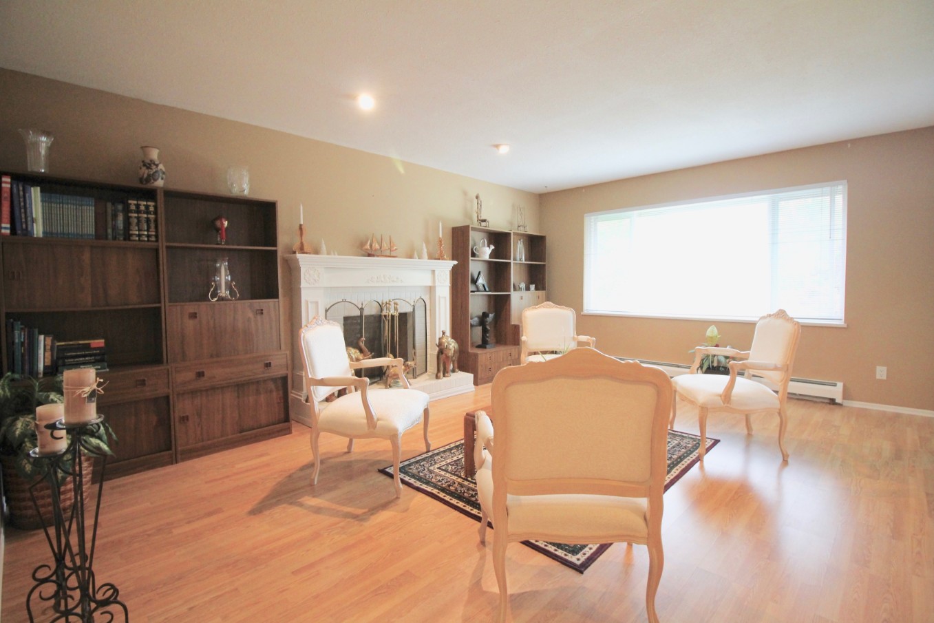 1025 Ridley Drive, Burnaby 8