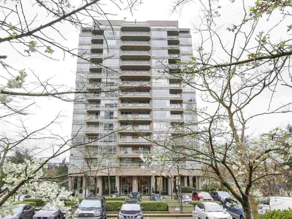 Strathmore Towers | 9623 Manchester Drive