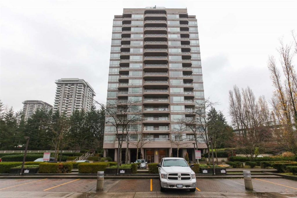Strathmore Towers | 9633 Manchester Drive