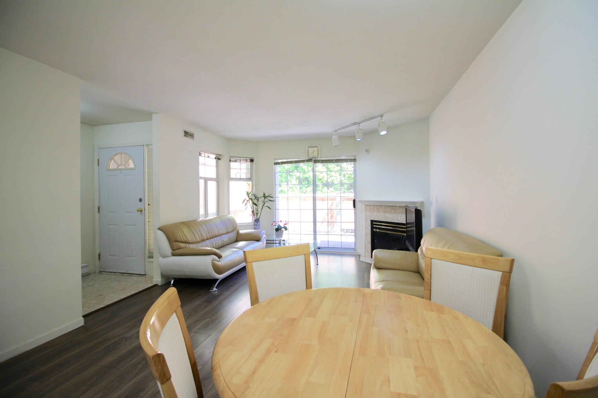 26 7175 17th Avenue, Burnaby 5
