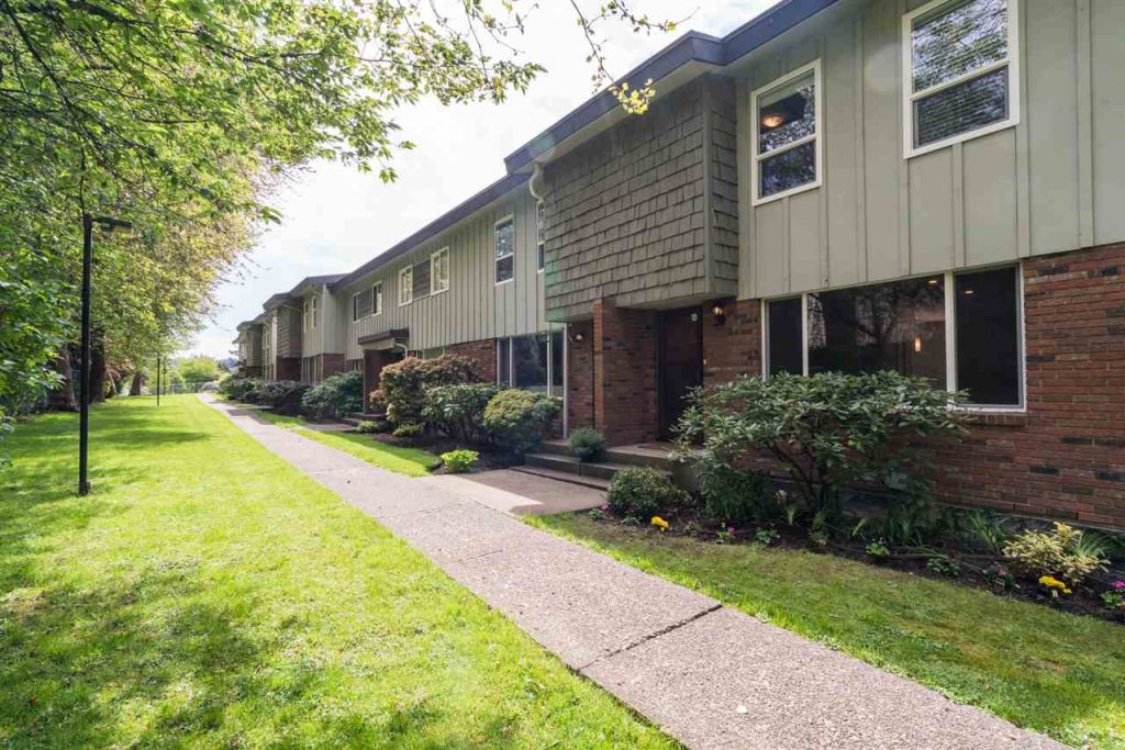 Braemar Gardens