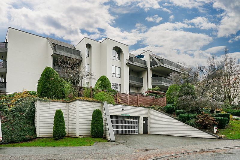 Hillside Terrace 2