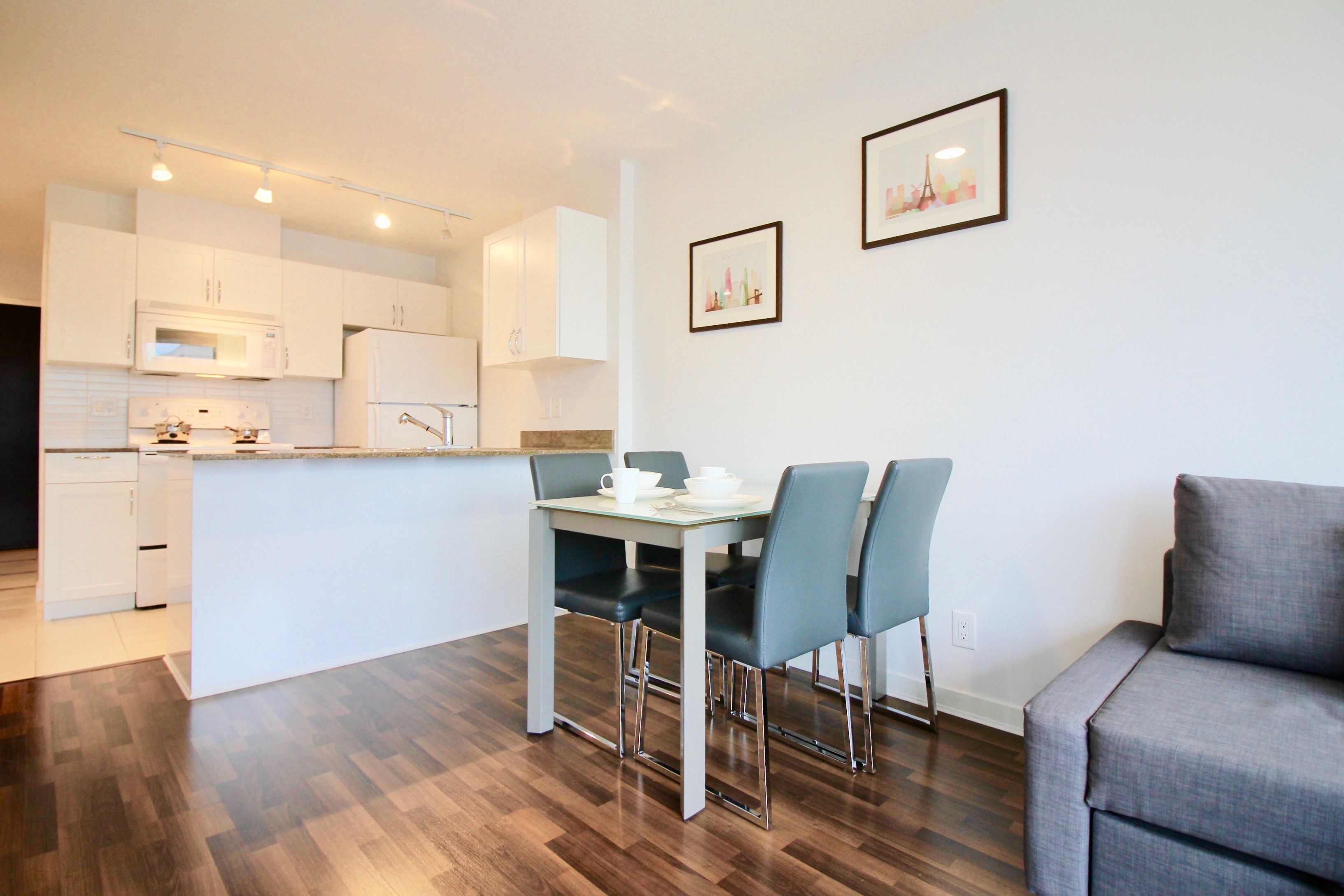 1916-938 Smithe Street, Vancouver 3