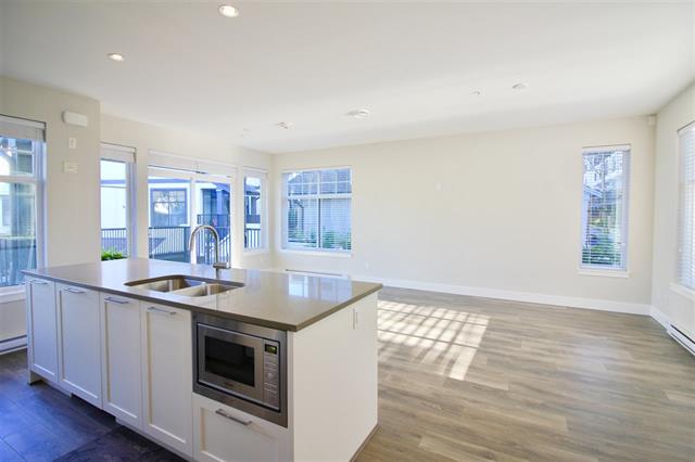 2 5118 SAVILE ROW, Burnaby 4