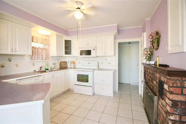 204 N Ellesmere Avenue, Burnaby North, Capitol Hill BN 8