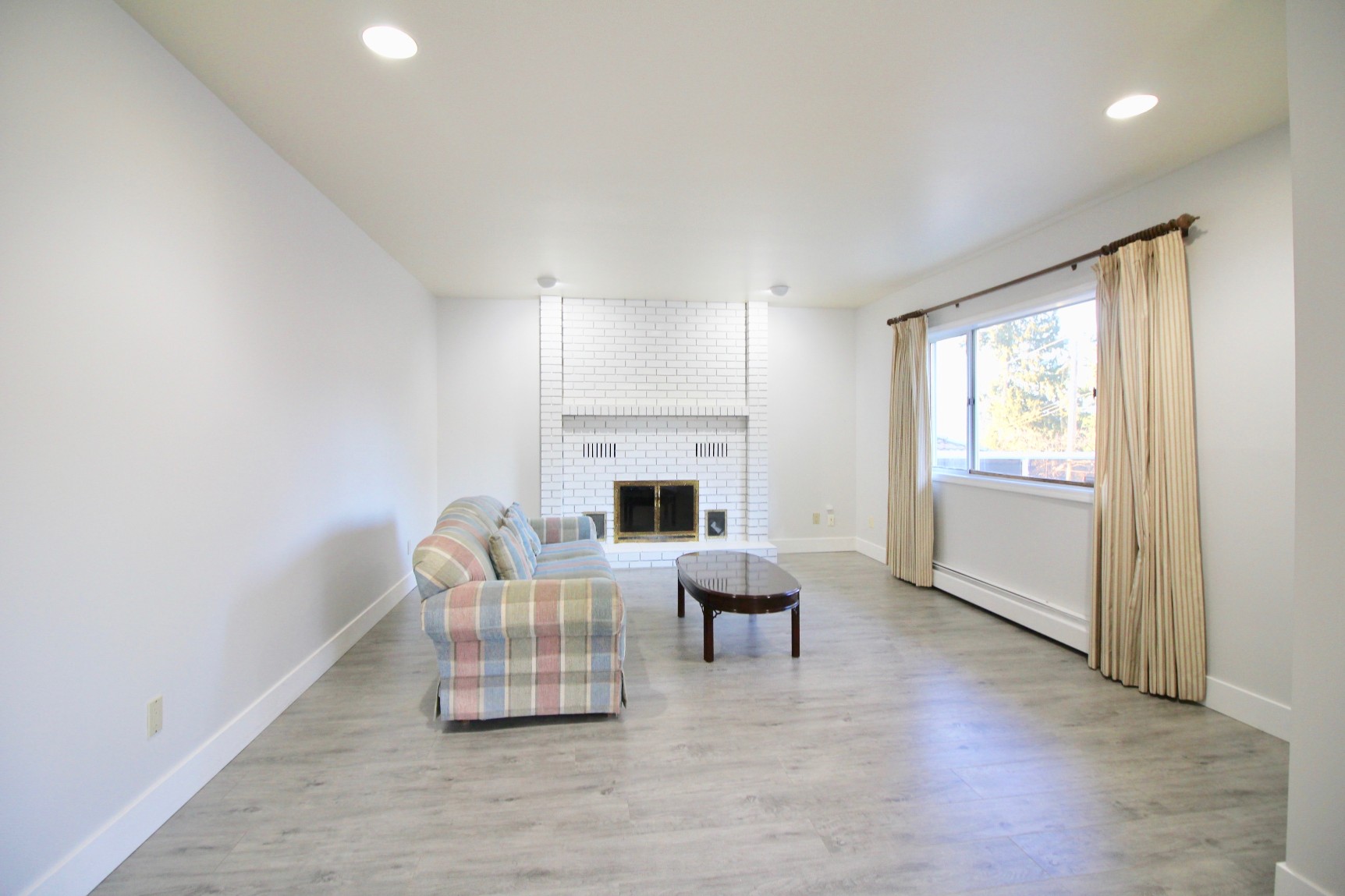 7257 PANDORA STREET, BURNABY 9