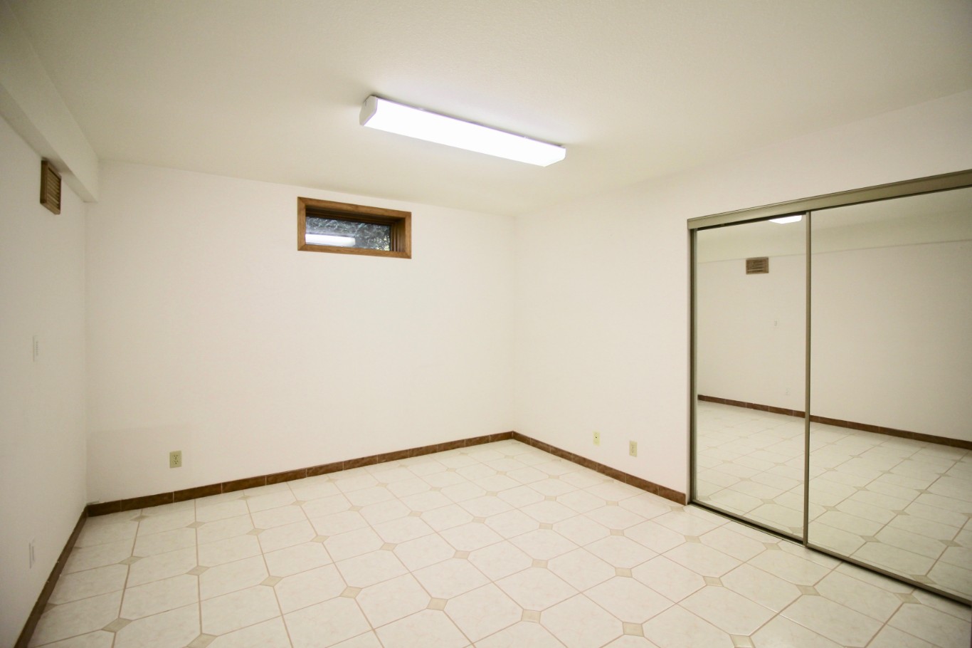 1372 WYNBROOK PLACE, BURNABY 18