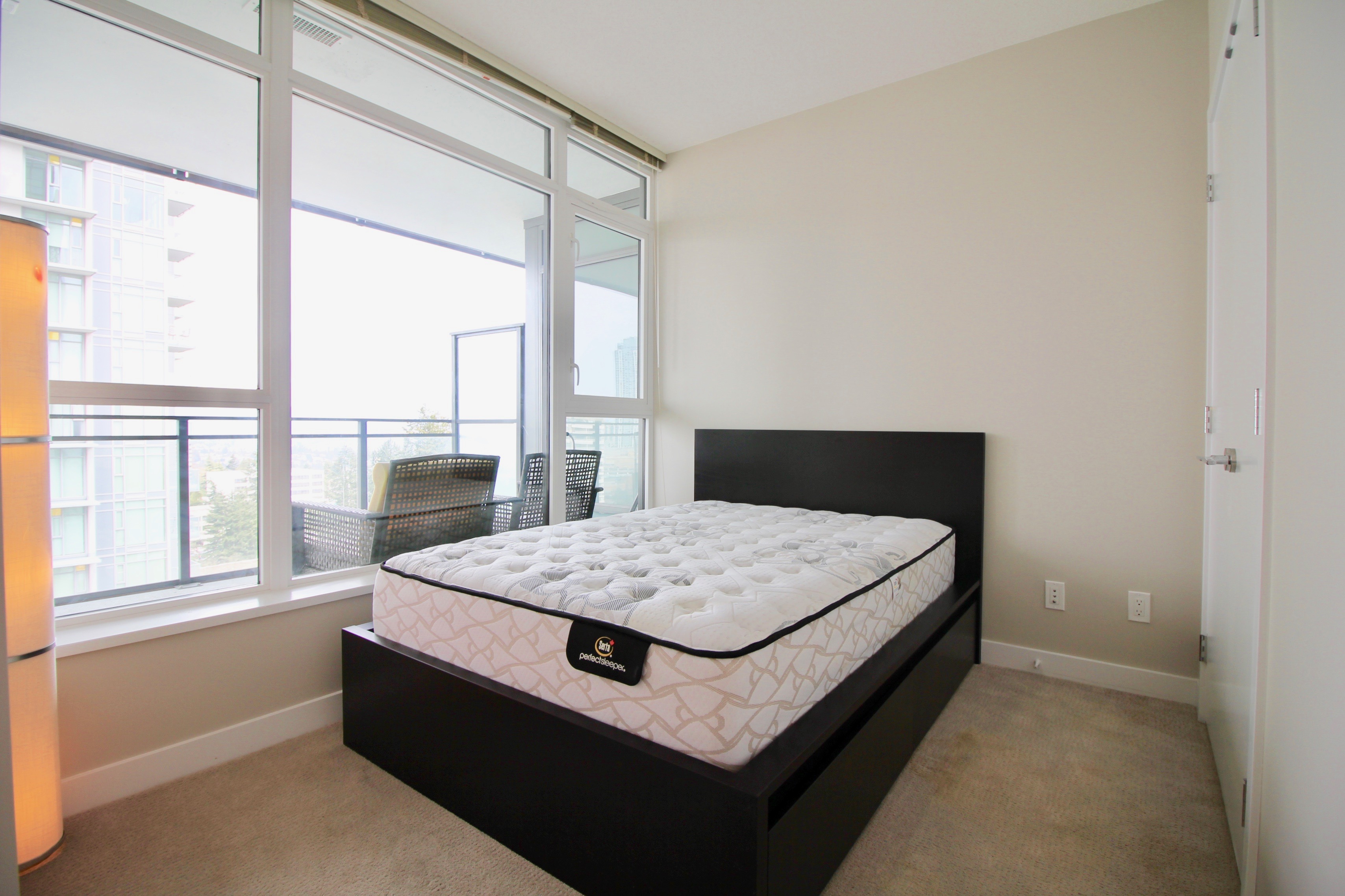 1705 4900 LENNOX LANE, BURNABY 7
