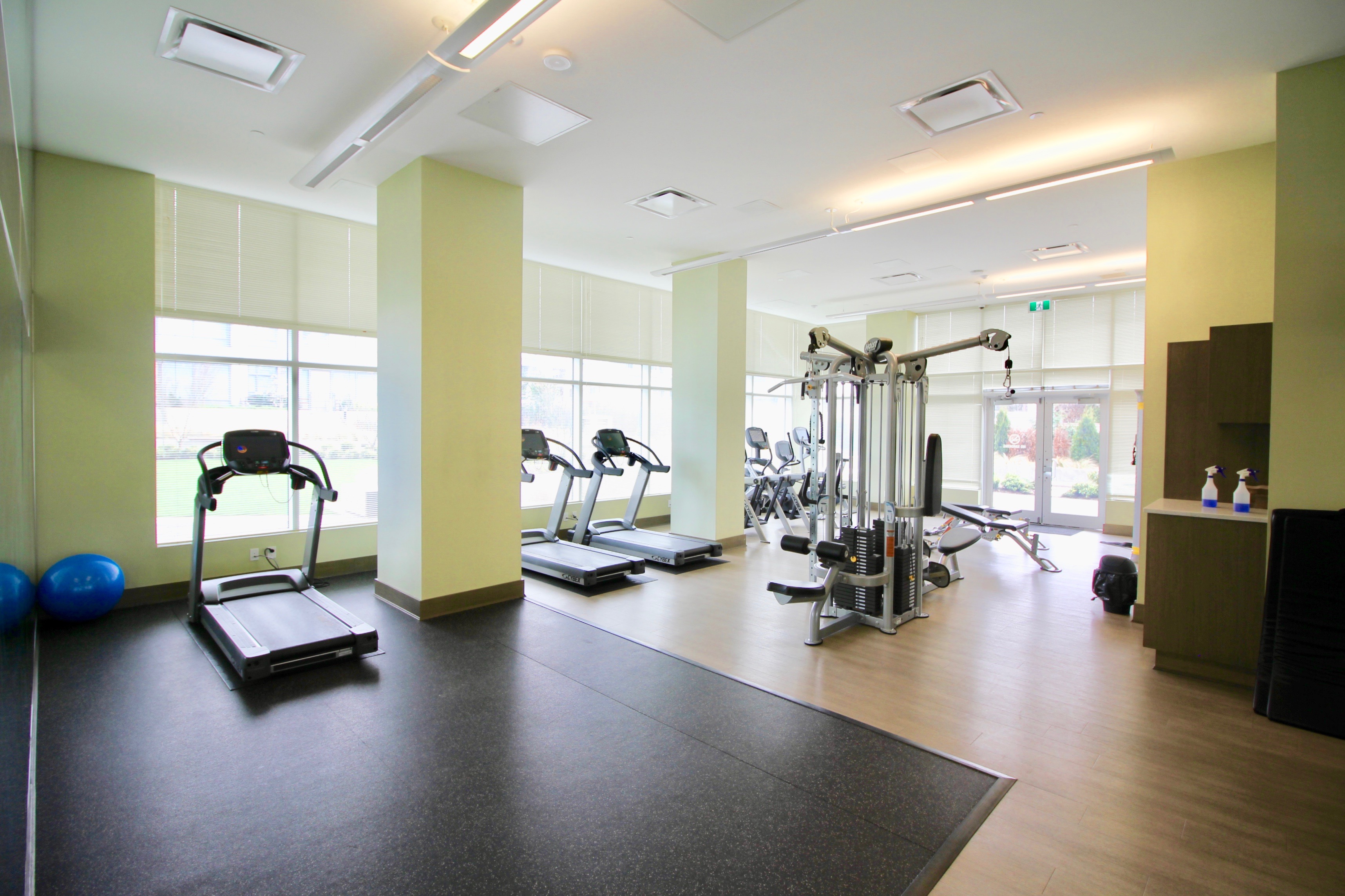 1705 4900 LENNOX LANE, BURNABY 16