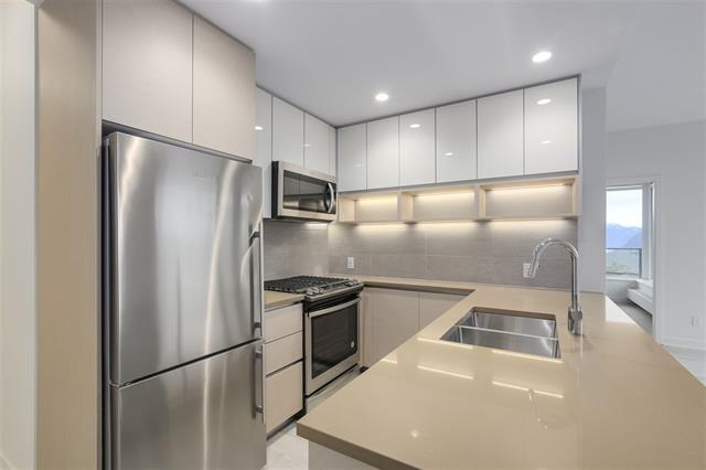503 8850 UNIVERSITY CRESCENT, BURNABY 9