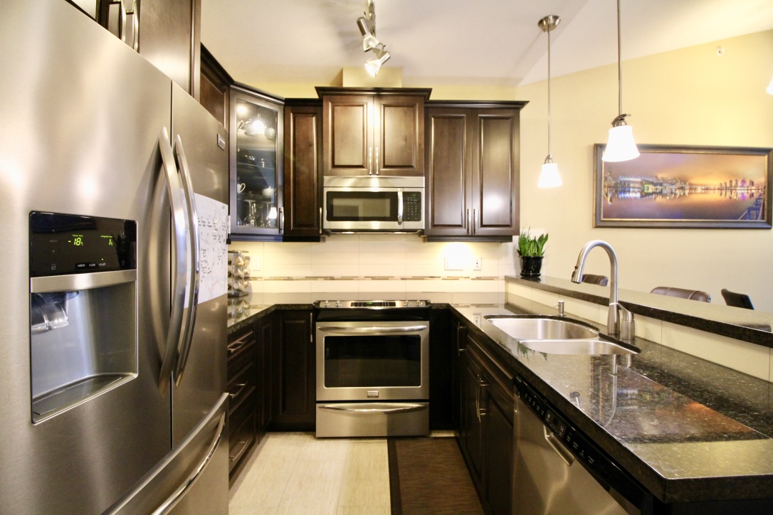 403 12655 190A STREET, PITT MEADOWS 7