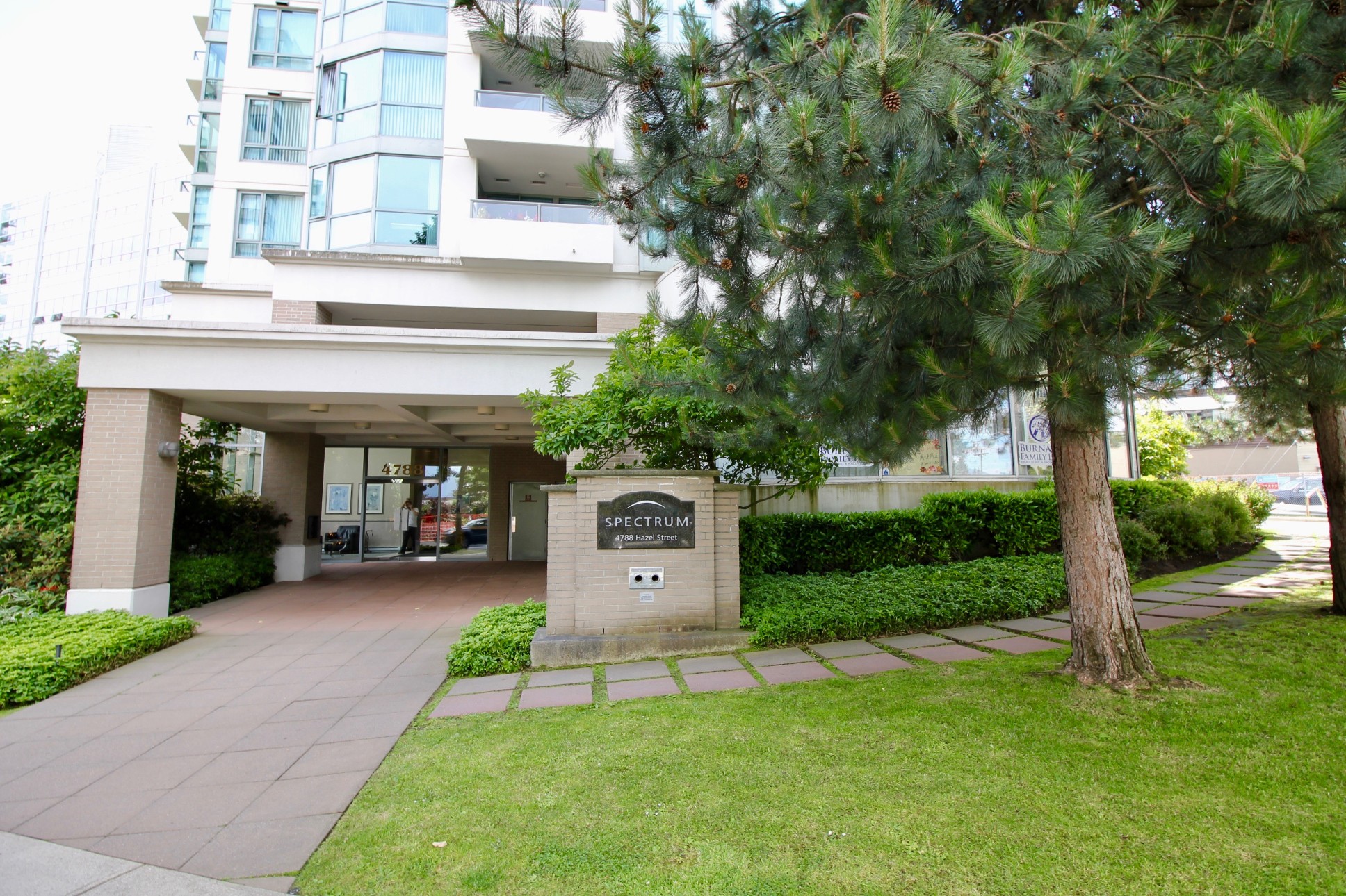 502 4788 HAZEL STREET, BURNABY 19
