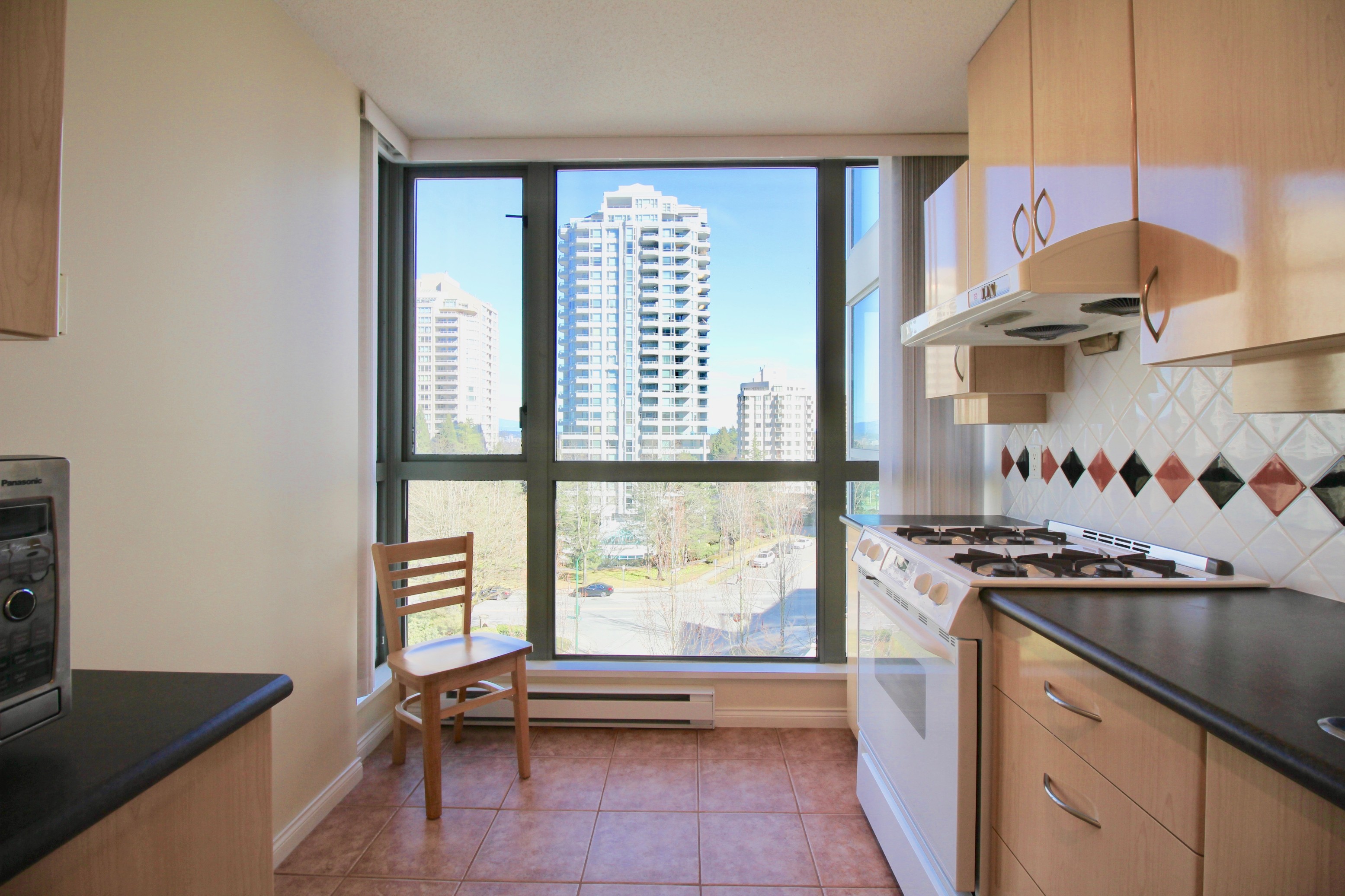 502 4788 HAZEL STREET, BURNABY 6