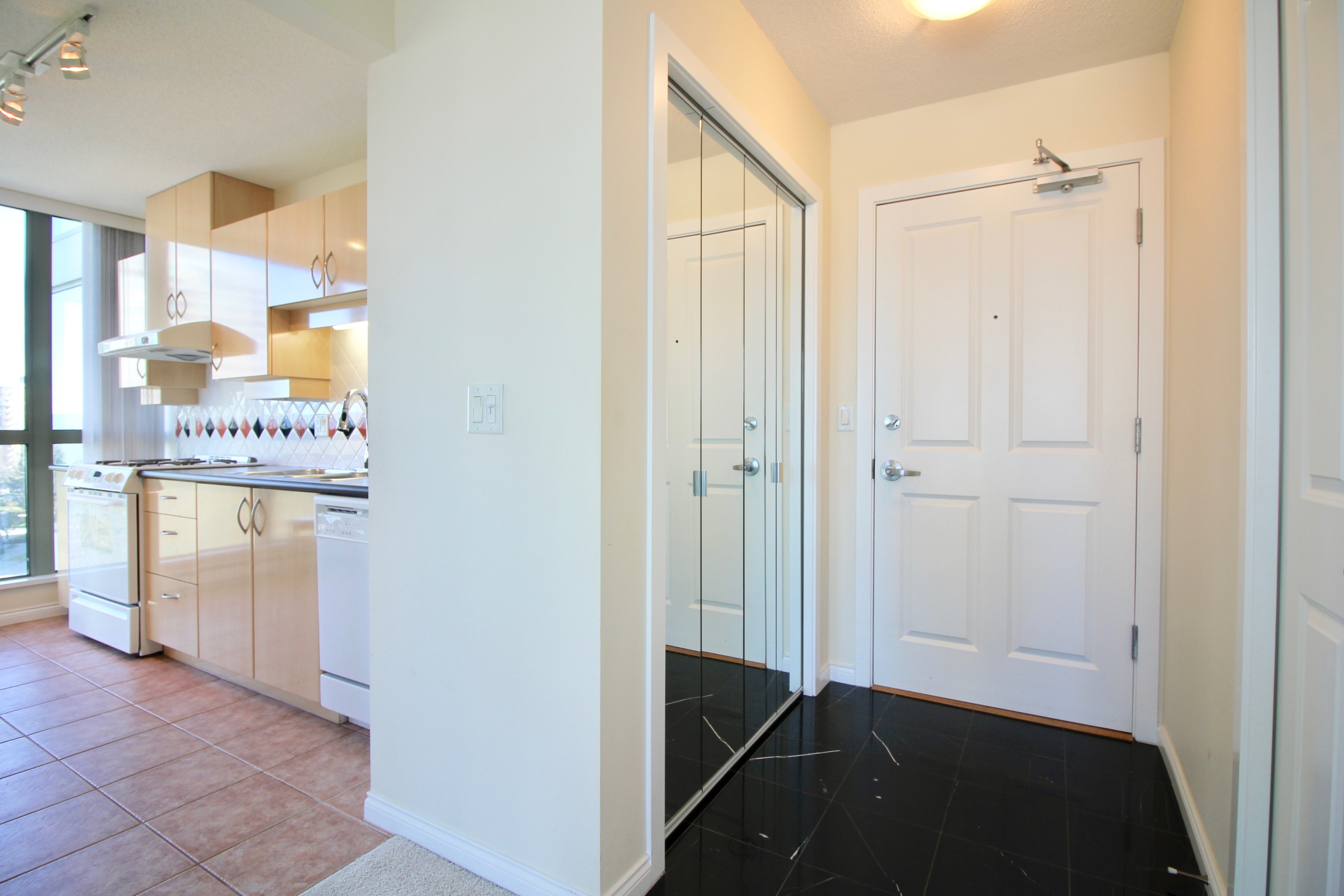 502 4788 HAZEL STREET, BURNABY 9