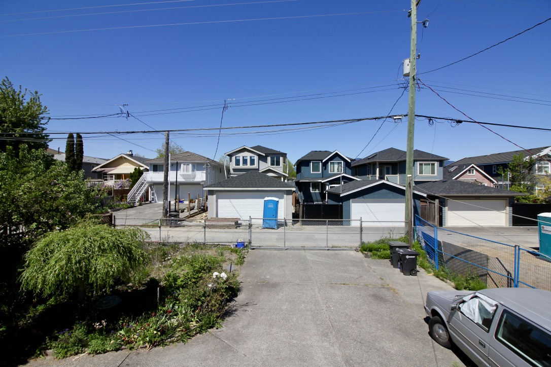 4161 PANDORA STREET, BURNABY NORTH 16