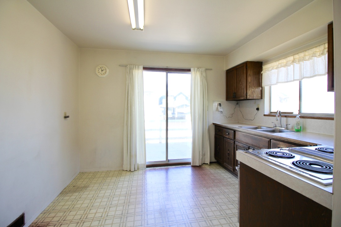 4161 PANDORA STREET, BURNABY NORTH 5