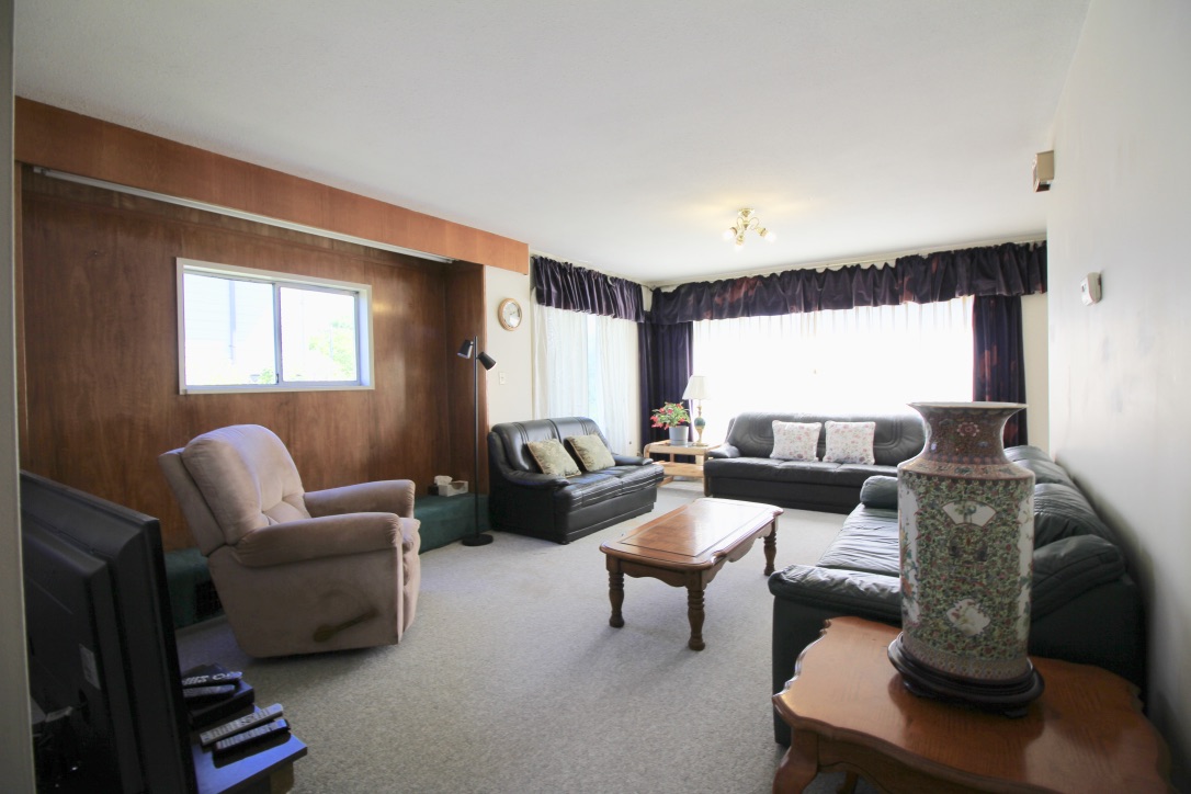4161 PANDORA STREET, BURNABY NORTH 3