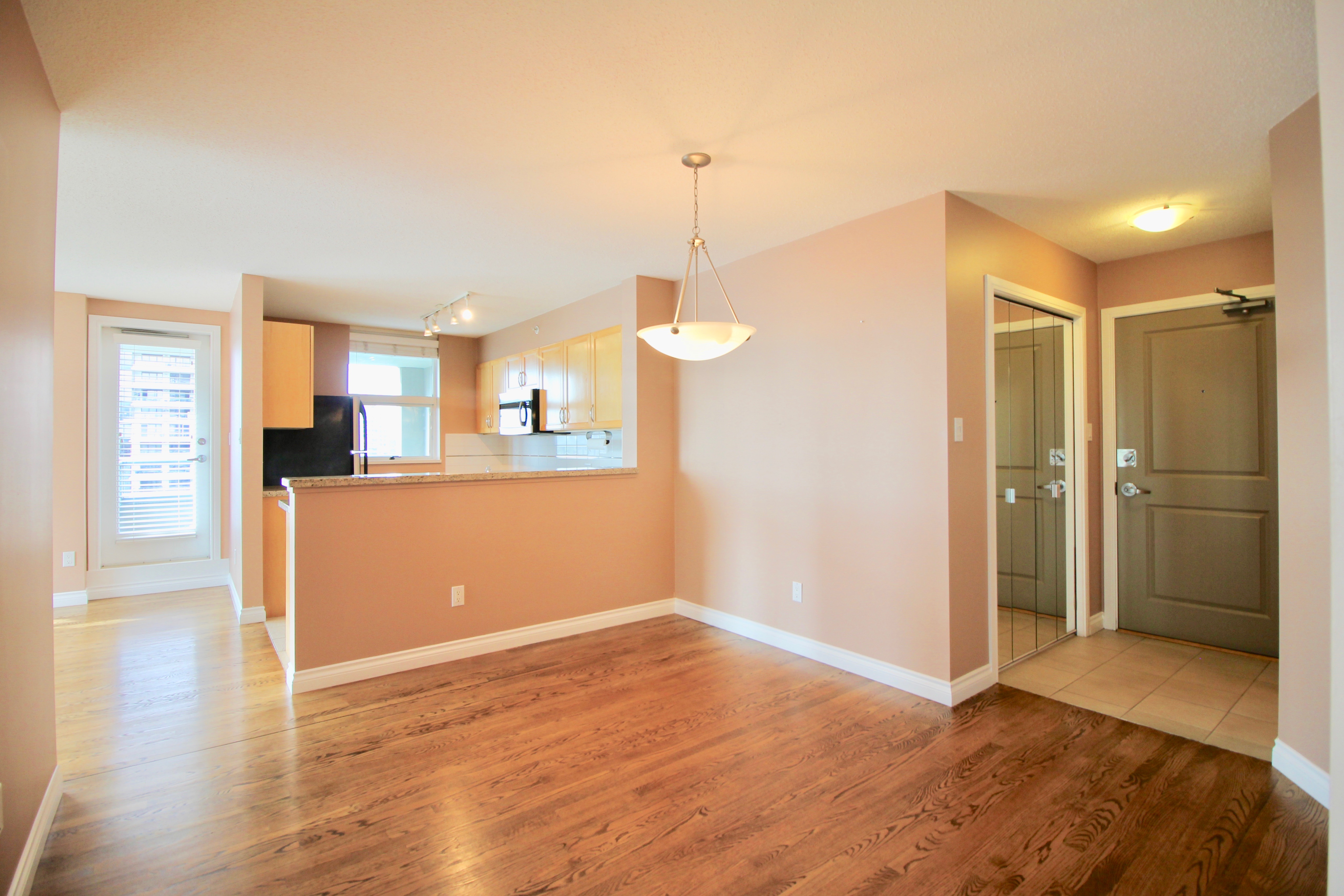 1804-4388 Buchanan Street Burnaby 5