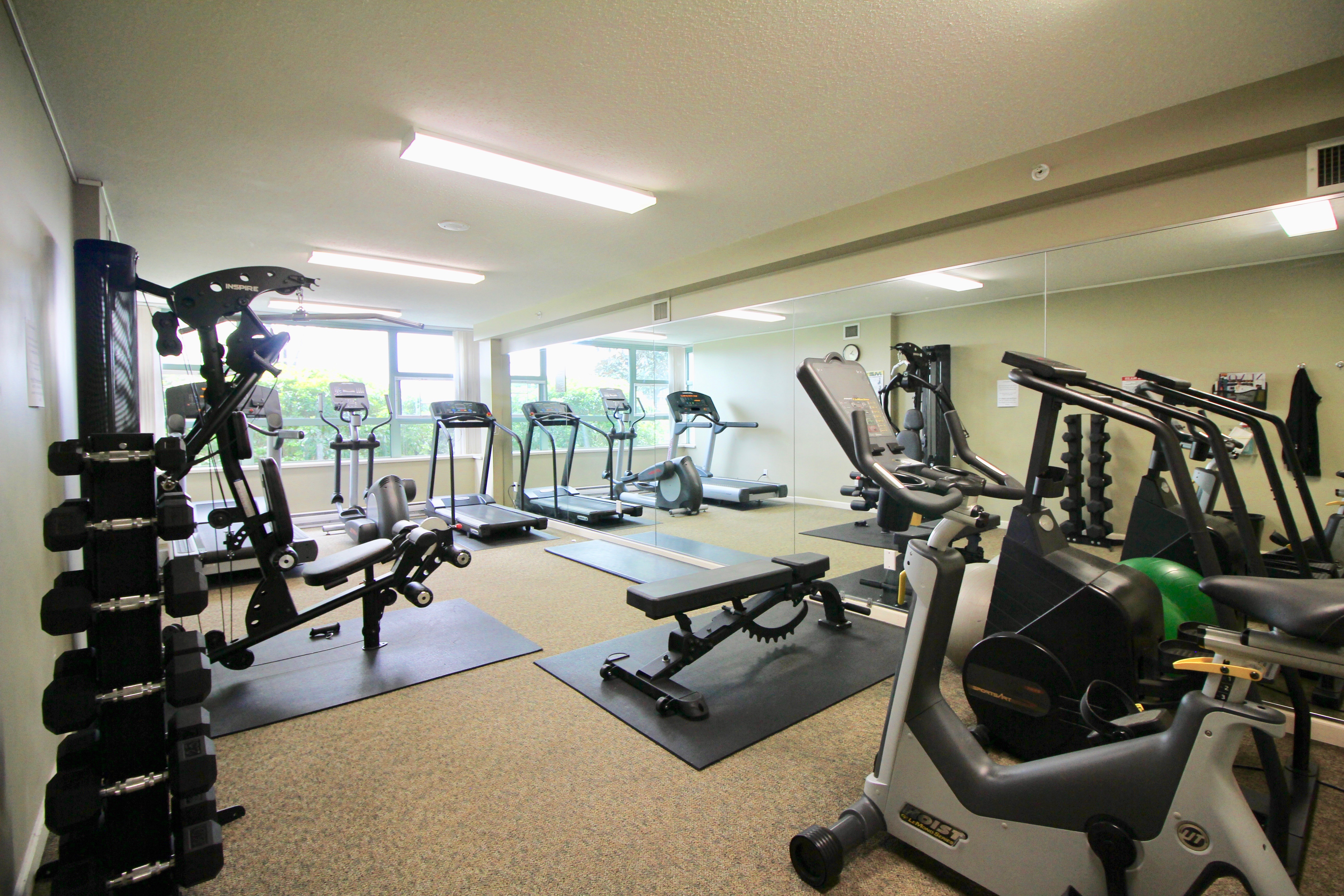 1804-4388 Buchanan Street Burnaby 16