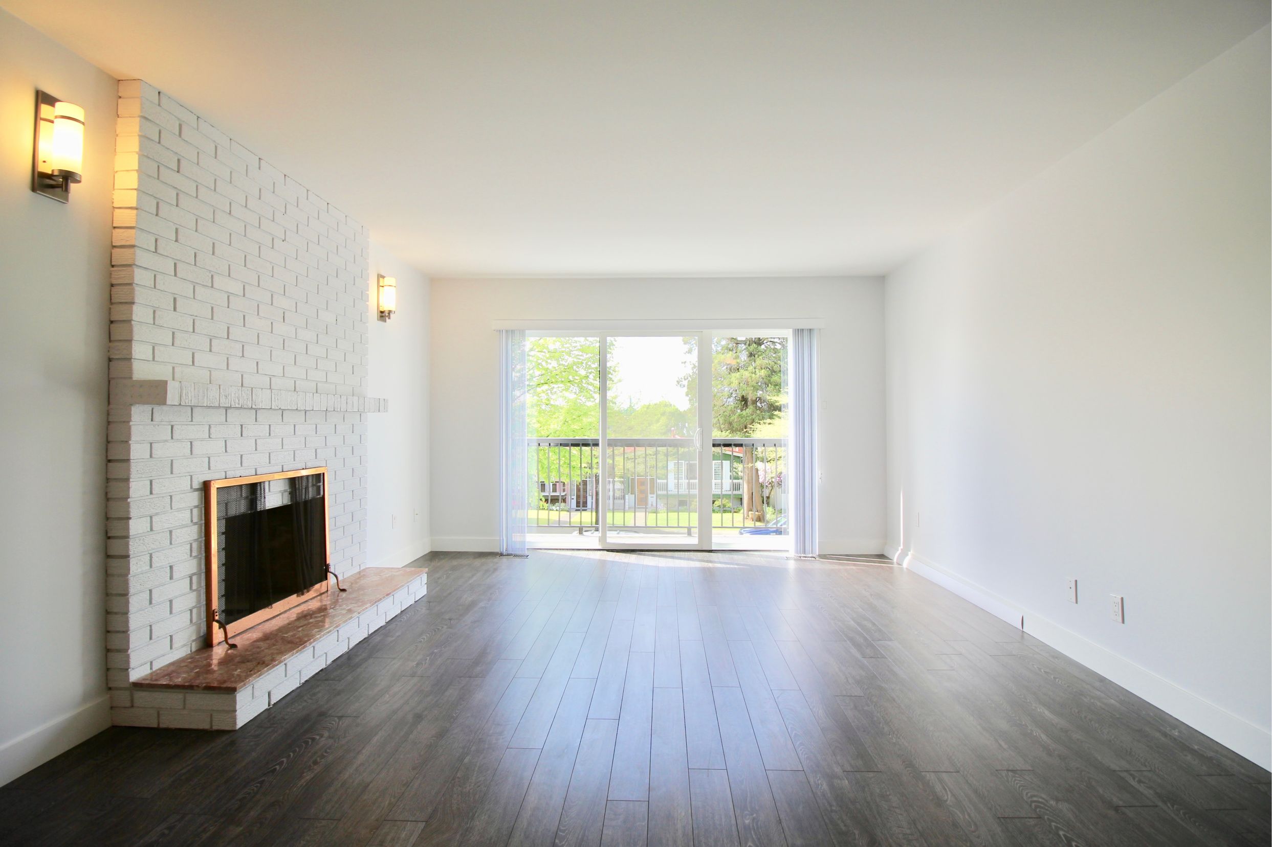 2731 E 8TH AVENUE, VANCOUVER 3