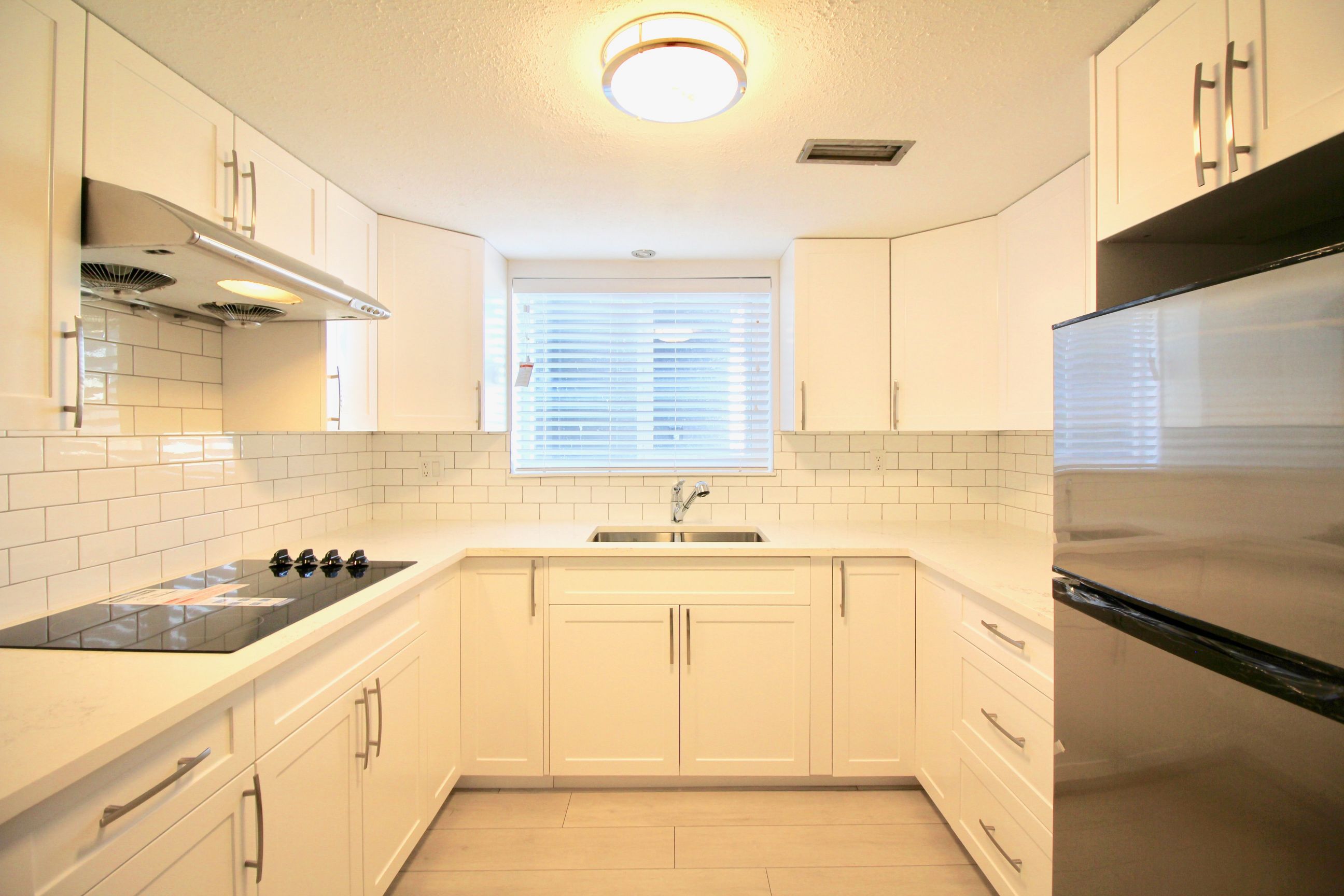 2731 E 8TH AVENUE, VANCOUVER 18
