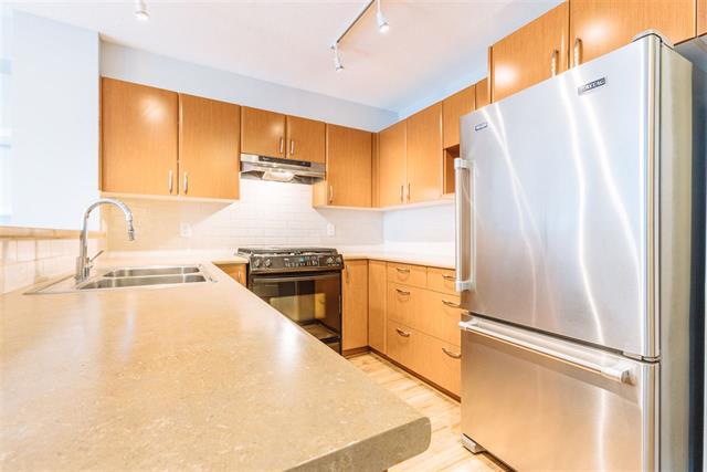 214 4783 Dawson Street 11