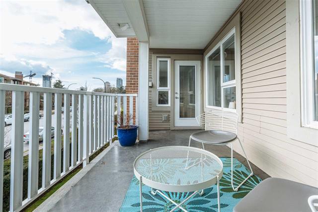 214 4783 Dawson Street 19