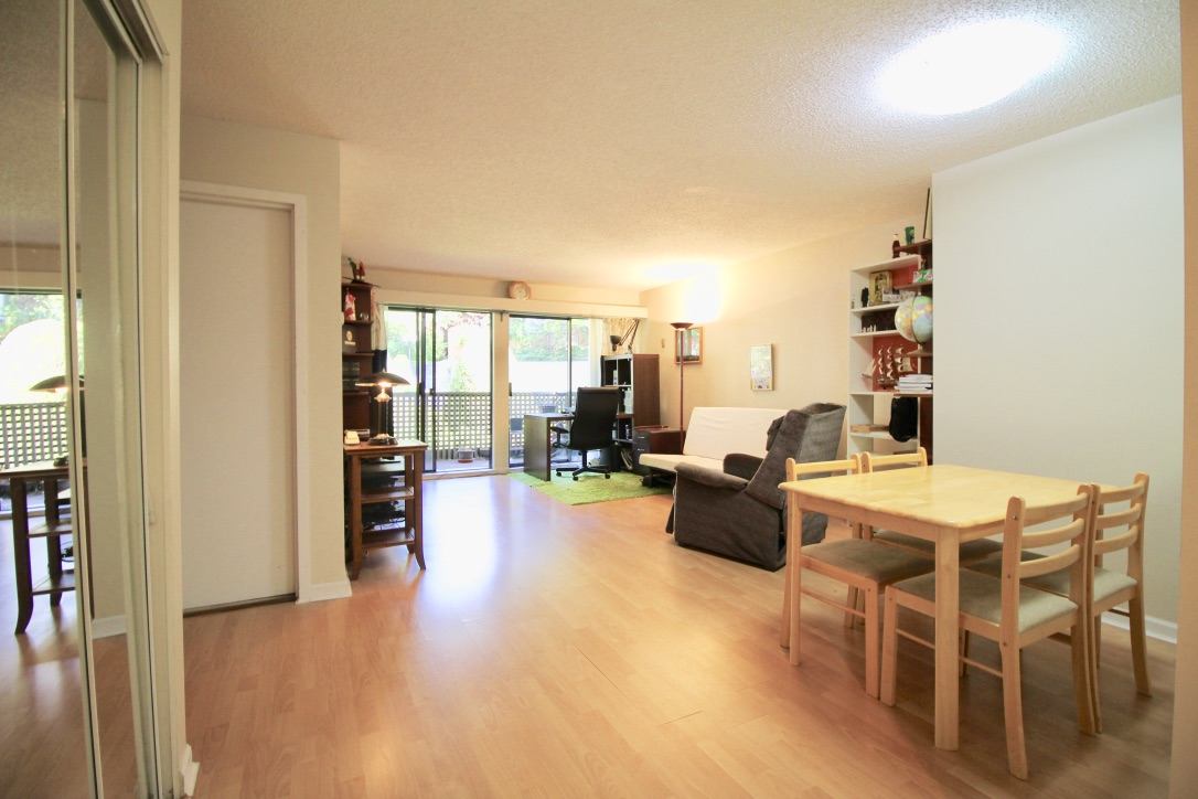 208 1955 Woodway Place, Burnaby