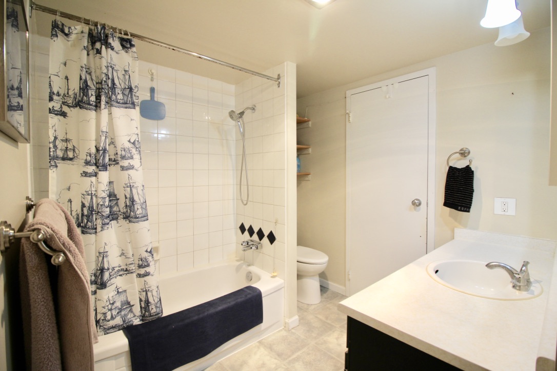 208 1955 Woodway Place, Burnaby 10