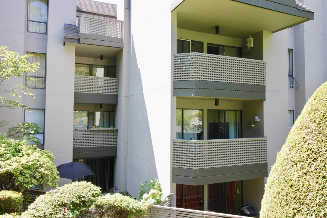 208 1955 Woodway Place, Burnaby 14