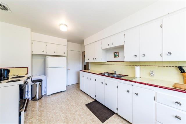 7850 MCKAY AVENUE, BURNABY SOUTH 8