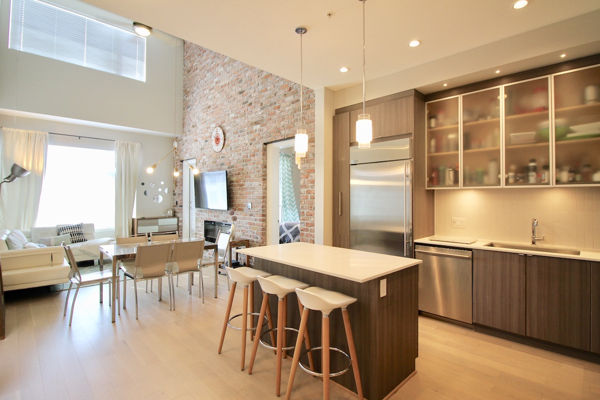 413 262 Salter St, New Westminster