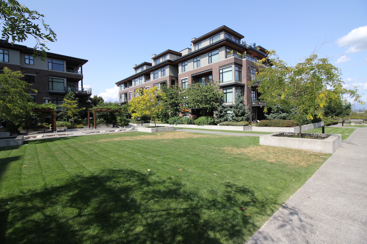 413 262 Salter St, New Westminster 27